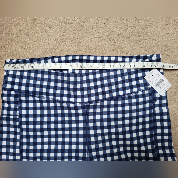 NWT! J Crew Blue Gingham Biker Shorts! Size Xl! - Picture 6 of 9